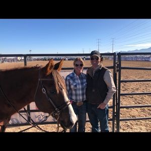 Meet your Posher, Holly